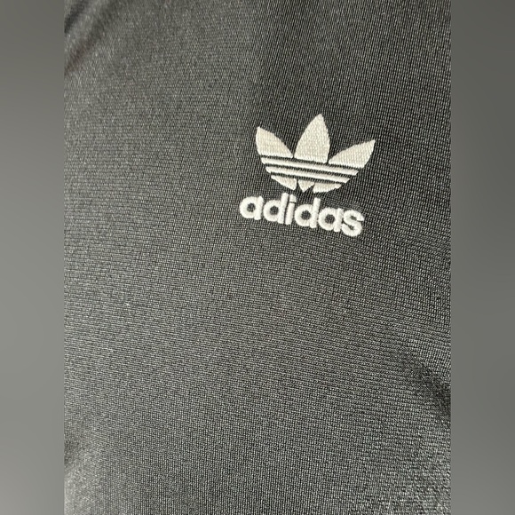 SOLD-Adidas women’s 3X Always Original warm up jacket Zip front 2 pockets inside - Picture 3 of 10